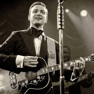 男模全身脱的精光GαyGAY
